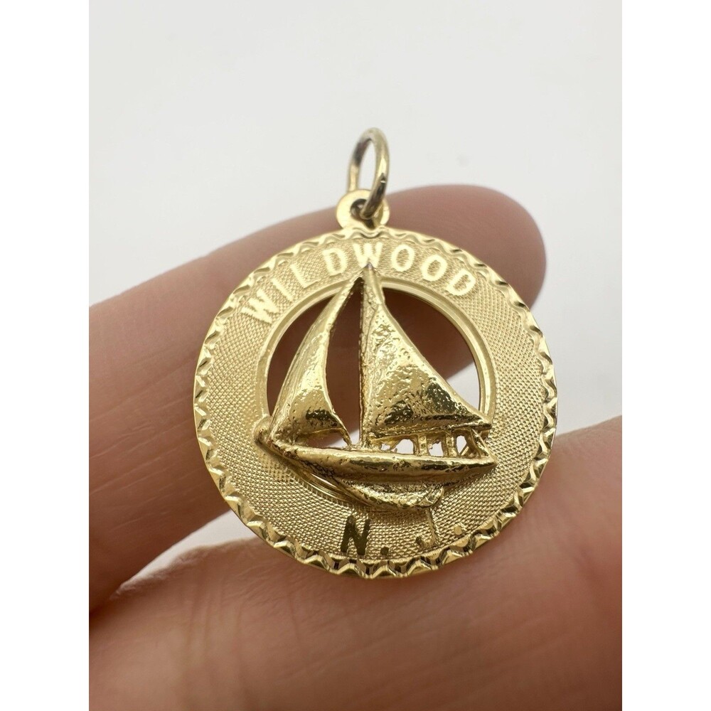 Vintage 12k Gold Filled Wildwood Sailboat Charm